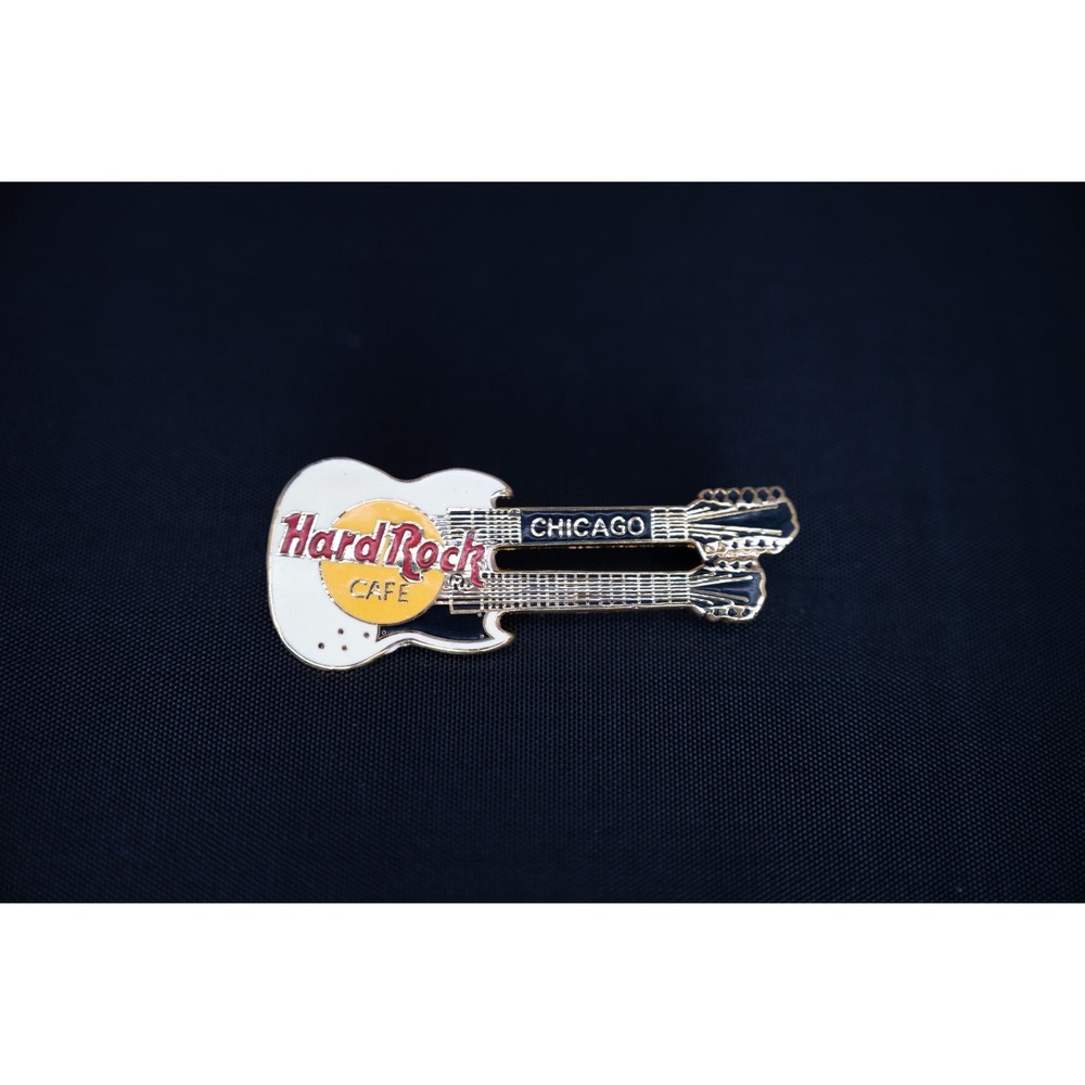 Vintage 1990s HARD ROCK CAFE Chicago Souvenir Double Neck Guitar‎ Pin